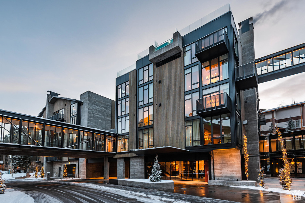 7520 ROYAL ST #411 Park City, UT 84060