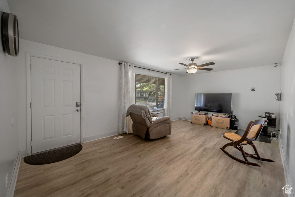 184 E CORRIE CIR Sandy, UT 84070