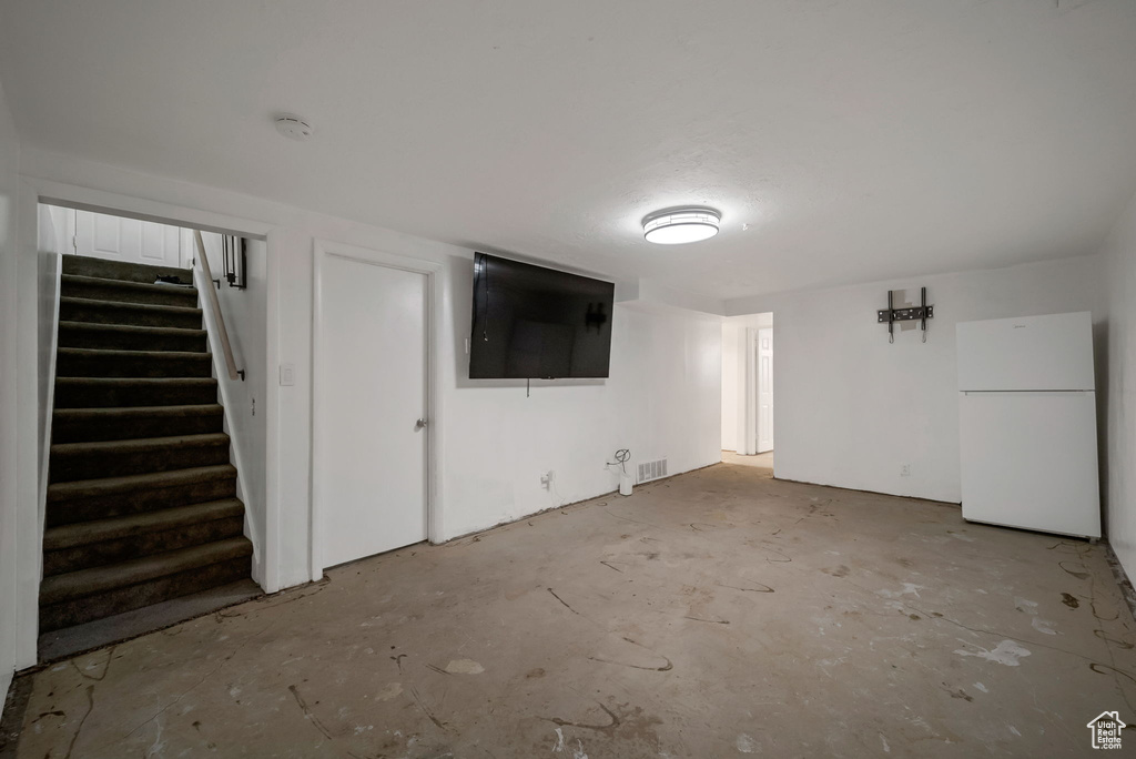 184 E CORRIE CIR Sandy, UT 84070