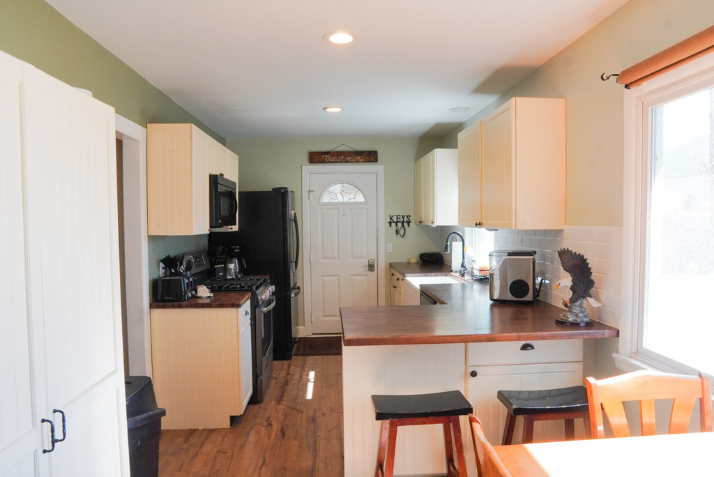 324 STRINGTOWN RD Georgetown, ID 83239