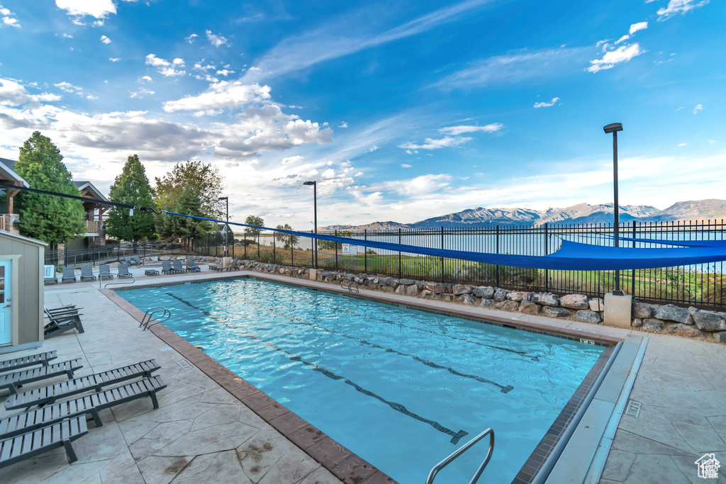 901 S SARATOGA DR Saratoga Springs, UT 84045