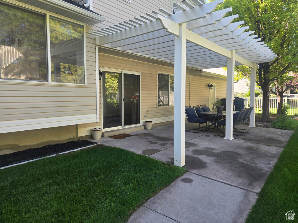 901 S SARATOGA DR Saratoga Springs, UT 84045