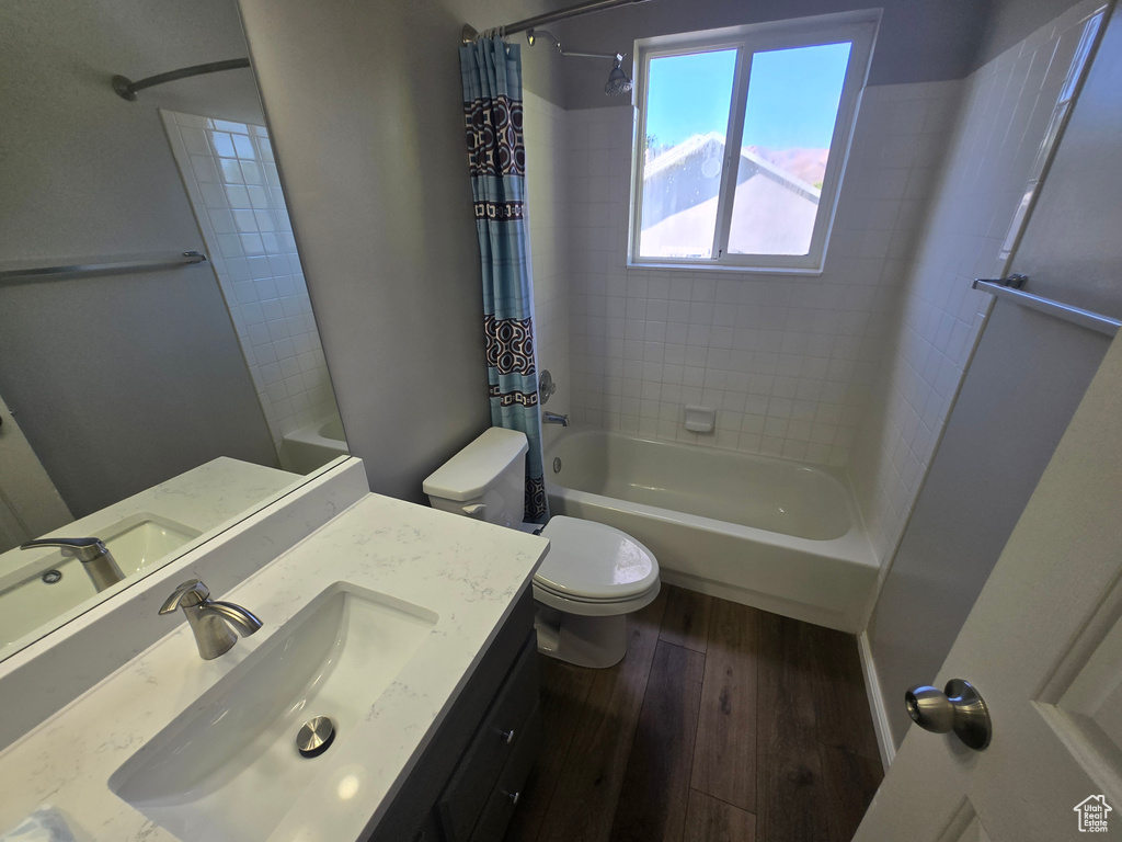 901 S SARATOGA DR Saratoga Springs, UT 84045