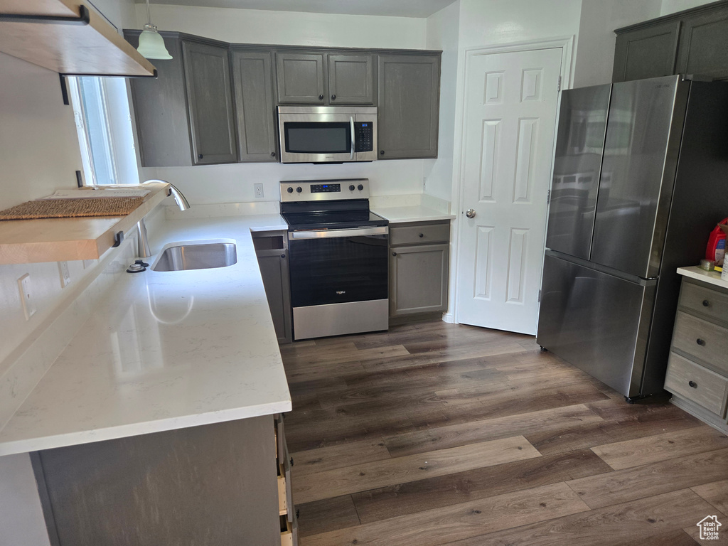901 S SARATOGA DR Saratoga Springs, UT 84045