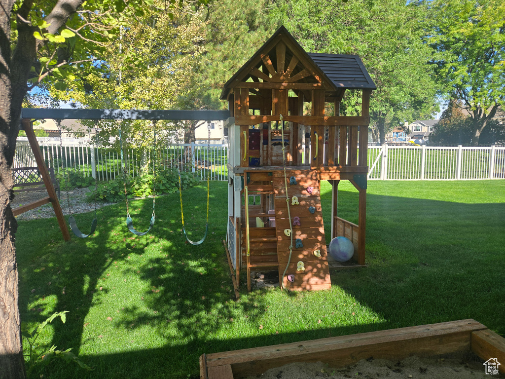 901 S SARATOGA DR Saratoga Springs, UT 84045