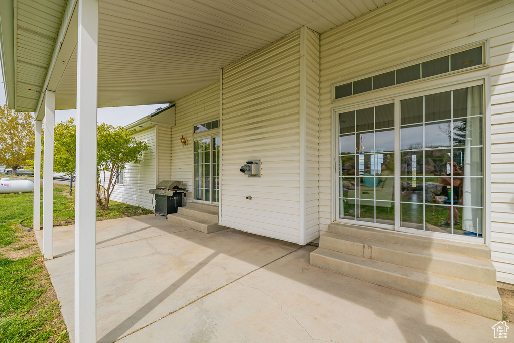 16115 N 6000 W Riverside, UT 84334