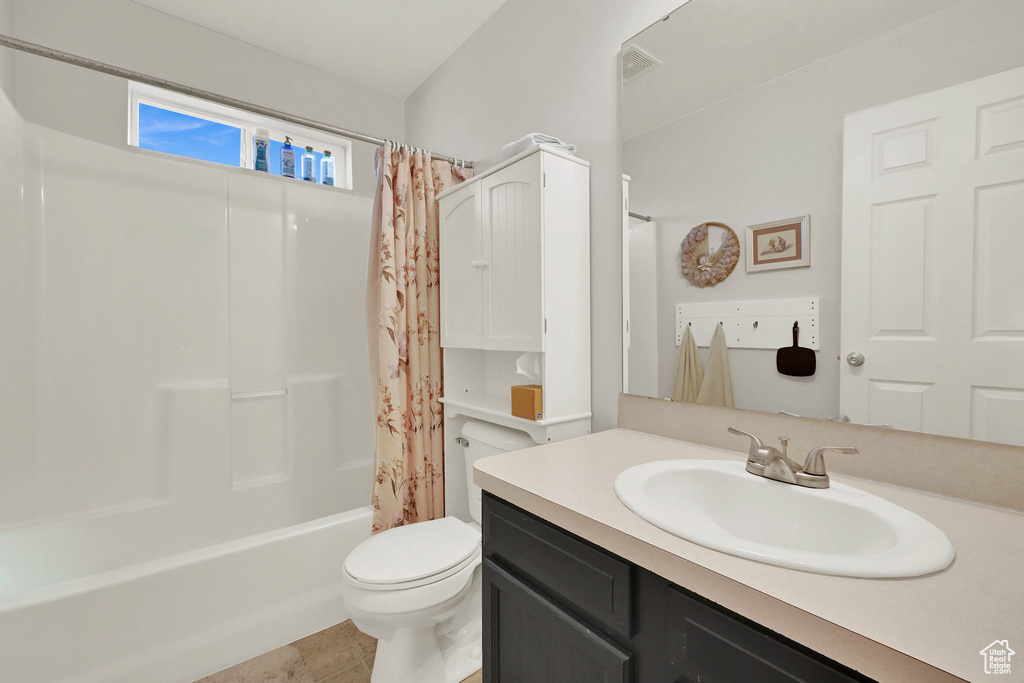 Photo 12 for MLS #2113247 at 251 S 760 West