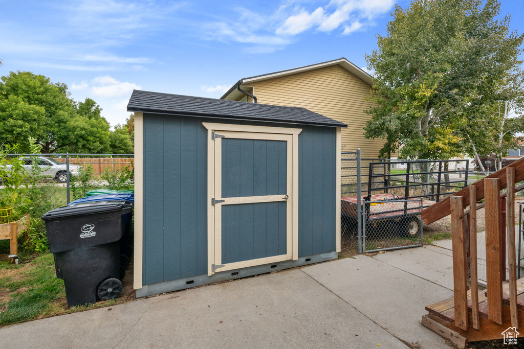 Photo 17 for MLS #2113249 at 5968 S Country Hills Dr