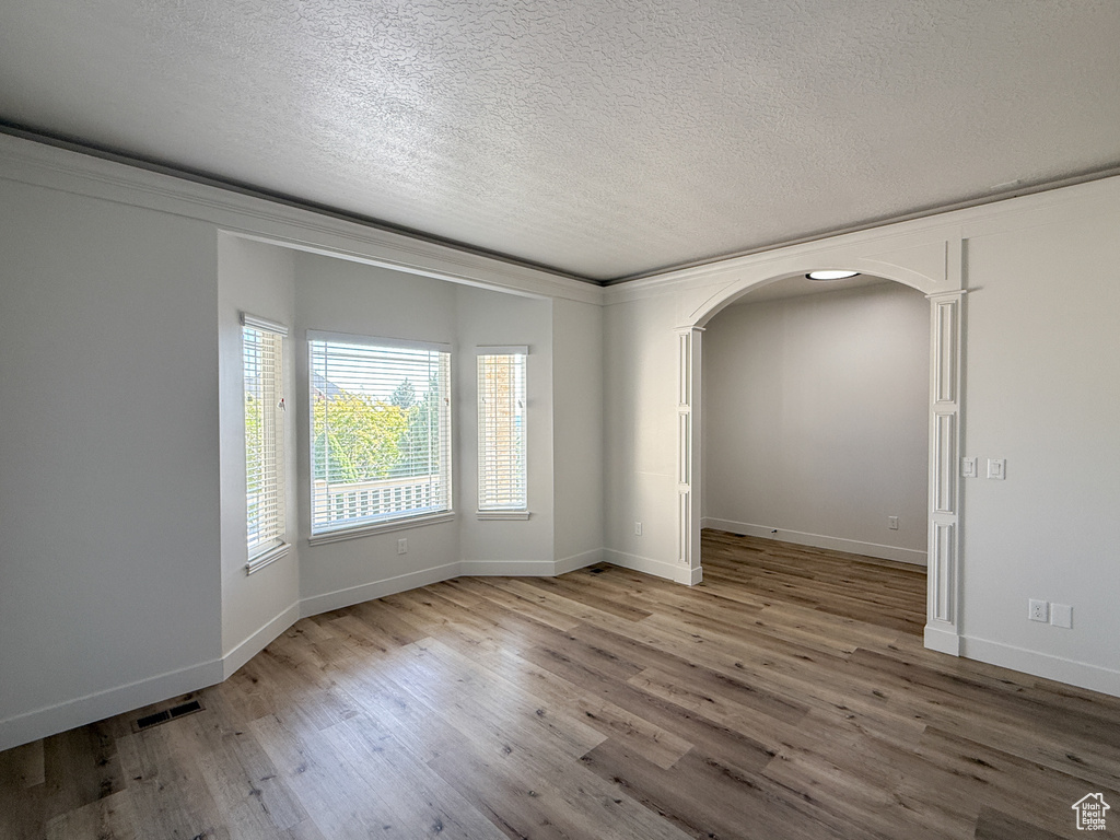Photo 4 for MLS #2113257 at 152 W 4050 North