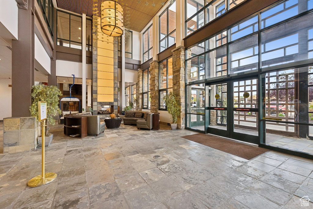 1476 NEWPARK BLVD #402 Park City, UT 84098