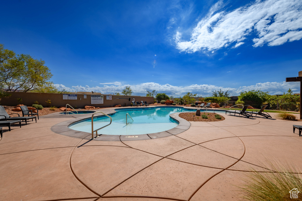 Photo 46 for MLS #2113294 at 771 E Palisades Cir
