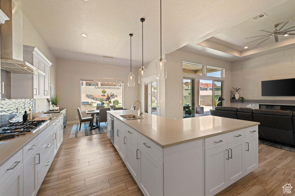 Photo 9 for MLS #2113294 at 771 E Palisades Cir