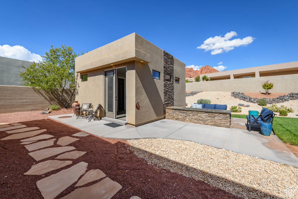 Photo 32 for MLS #2113294 at 771 E Palisades Cir