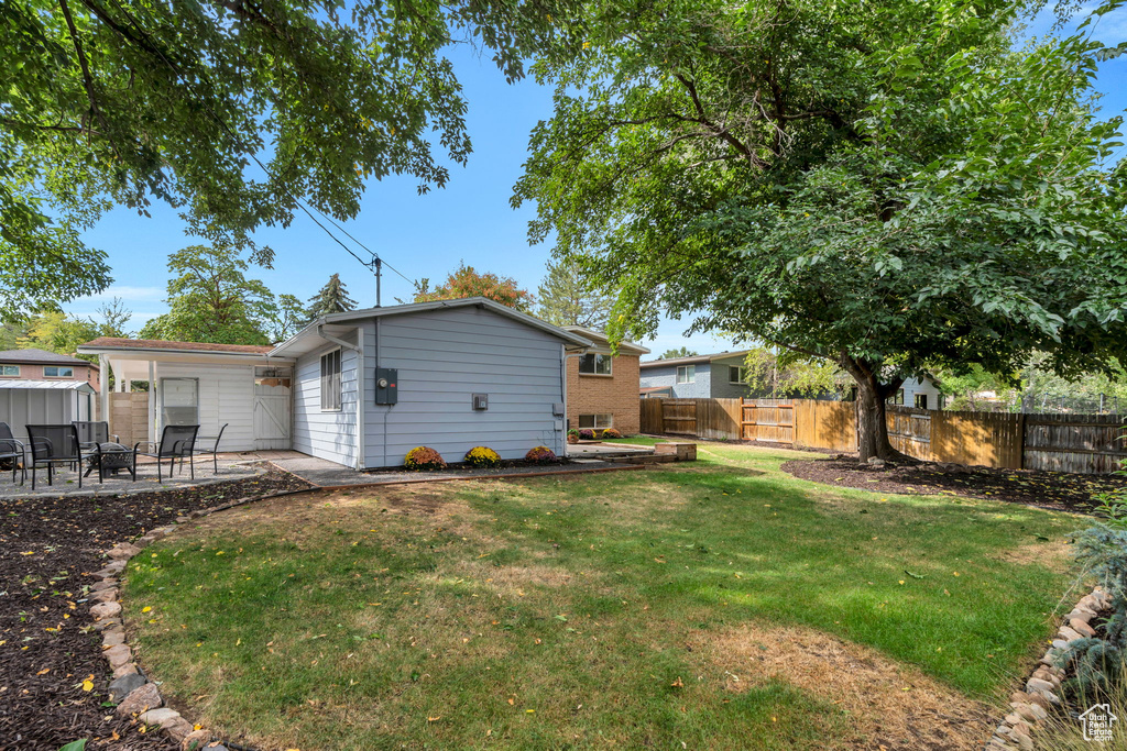 Photo 26 for MLS #2113313 at 2129 E Villaire Ave