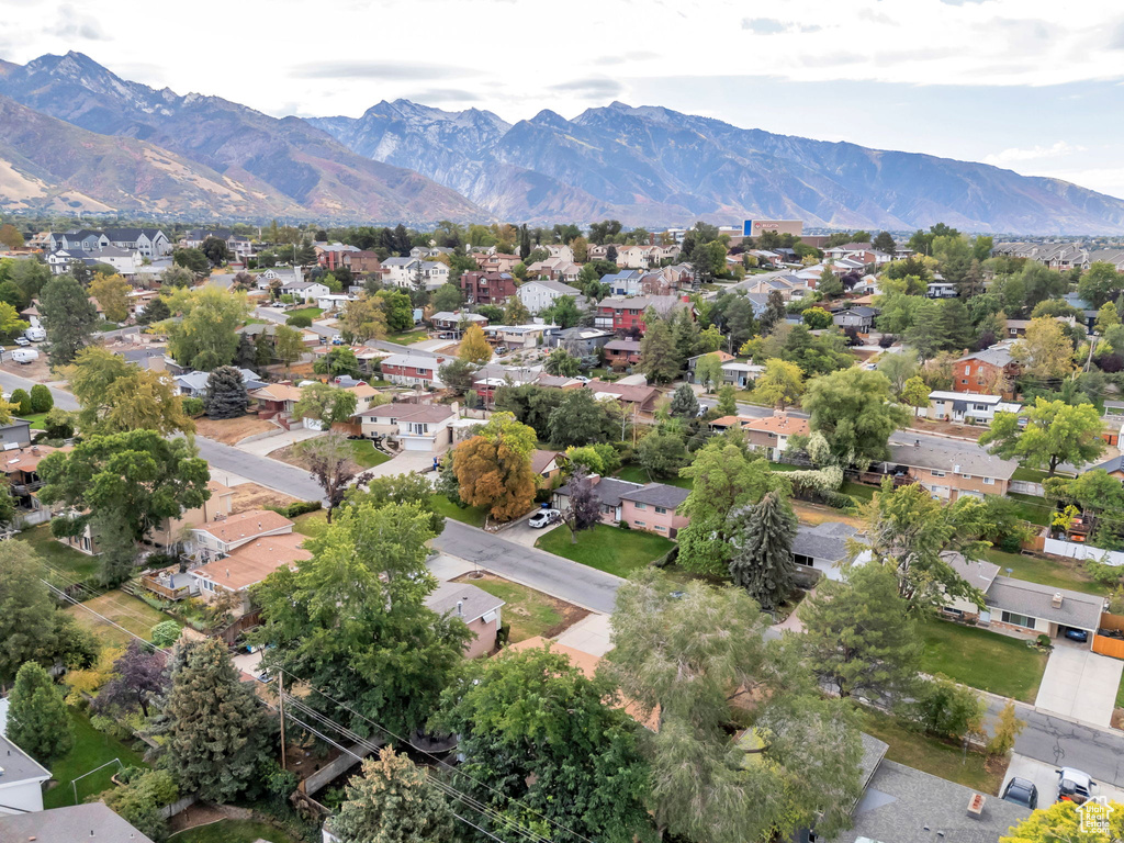 Photo 40 for MLS #2113313 at 2129 E Villaire Ave