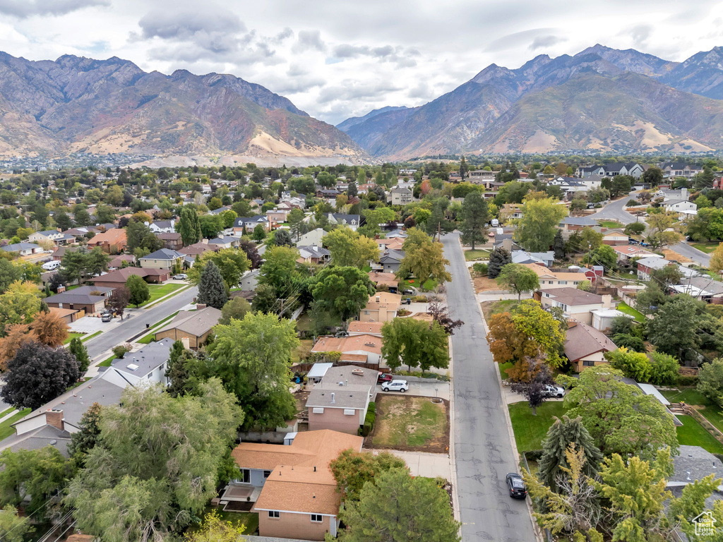 Photo 37 for MLS #2113313 at 2129 E Villaire Ave