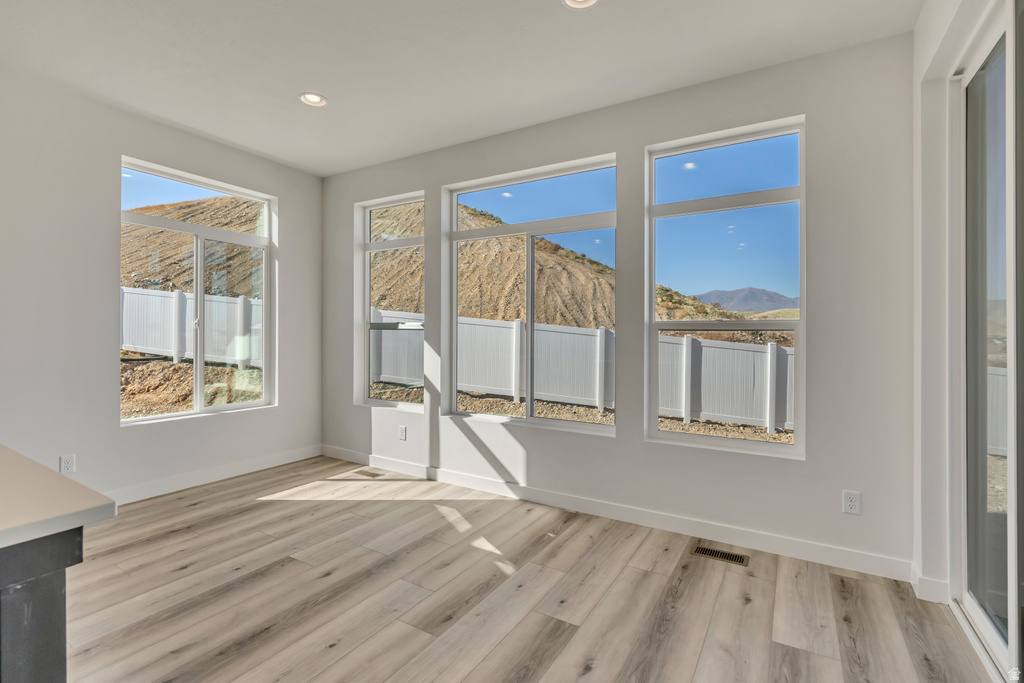 6626 S SKYLOOP DR #6 West Jordan, UT 84081