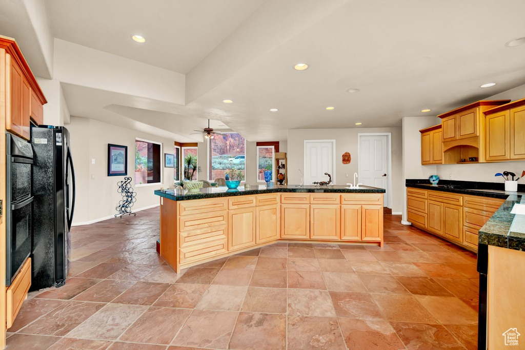 Photo 24 for MLS #2113321 at 1657 N Kayenta Dr