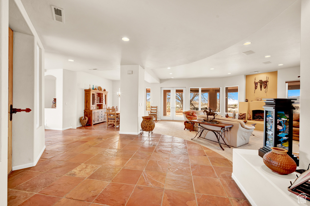 Photo 14 for MLS #2113321 at 1657 N Kayenta Dr