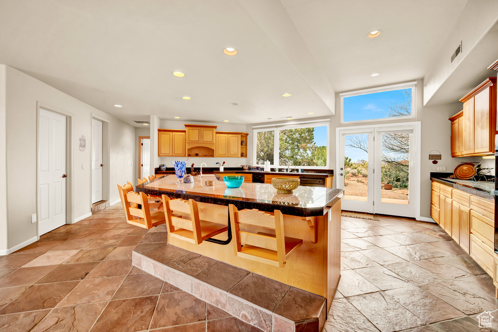 Photo 23 for MLS #2113321 at 1657 N Kayenta Dr