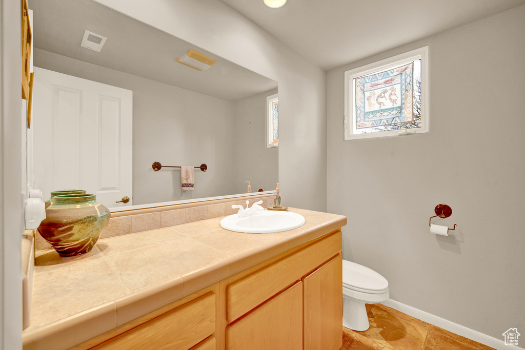 Photo 28 for MLS #2113321 at 1657 N Kayenta Dr