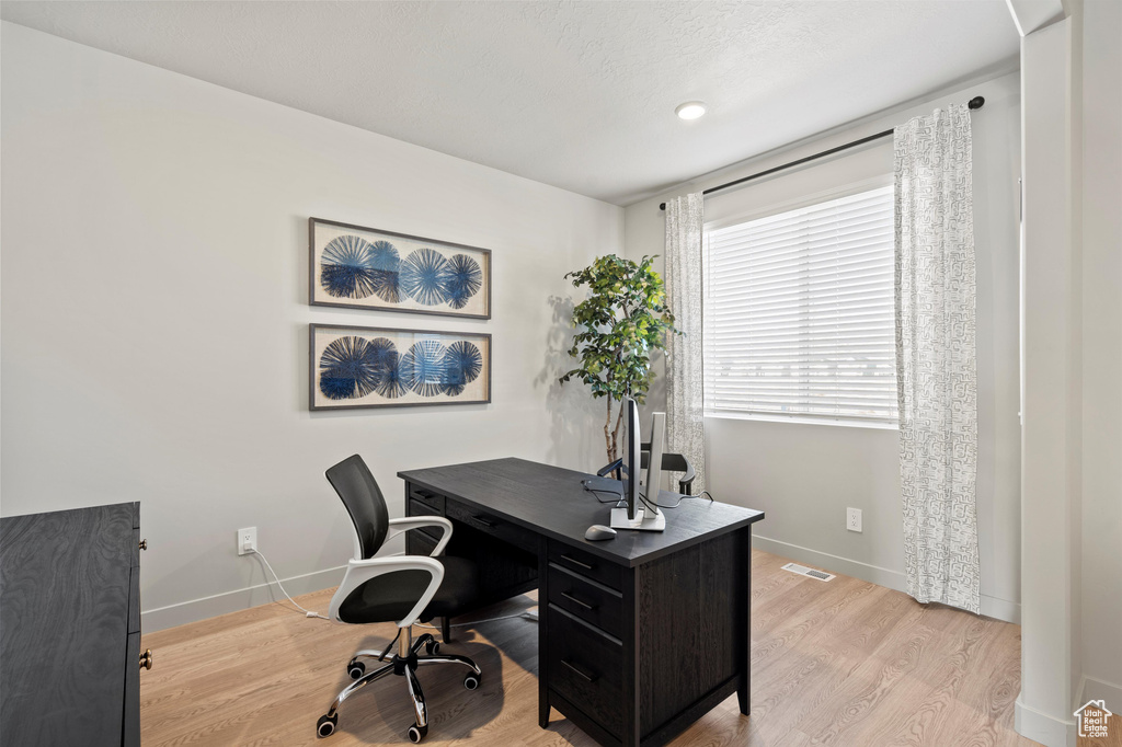 Photo 9 for MLS #2113326 at 3438 N Gina St #1210