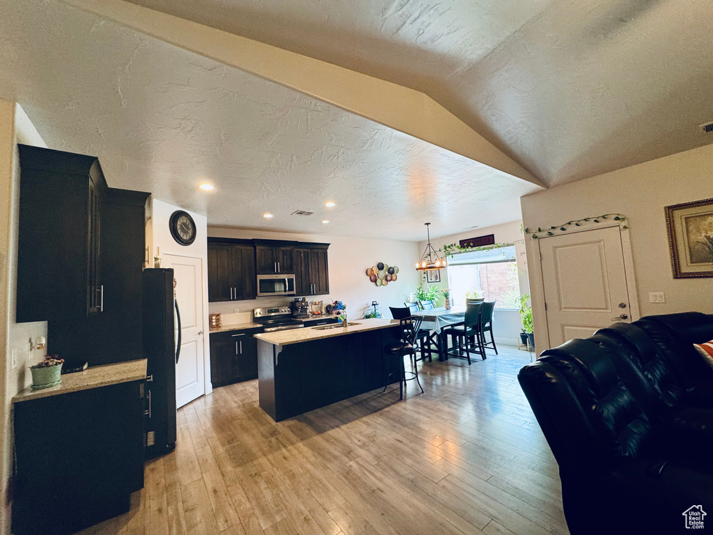 Photo 8 for MLS #2113327 at 321 W 600 North