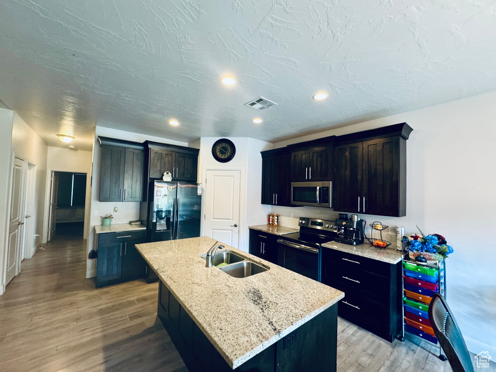 Photo 18 for MLS #2113327 at 321 W 600 North