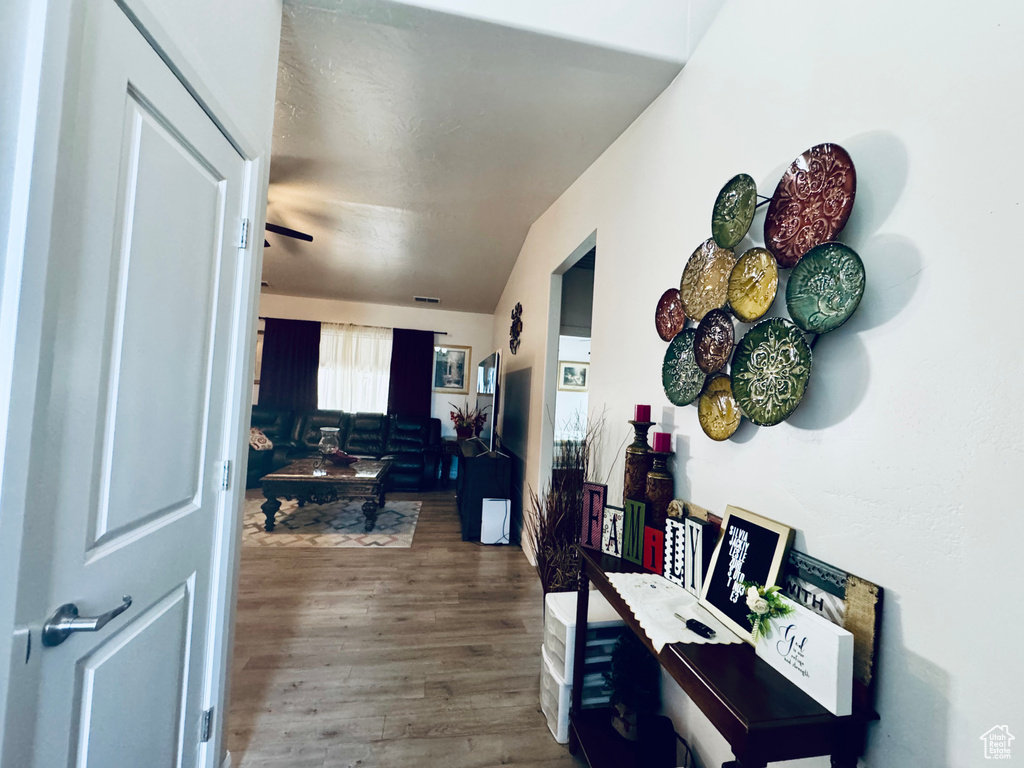 Photo 5 for MLS #2113327 at 321 W 600 North