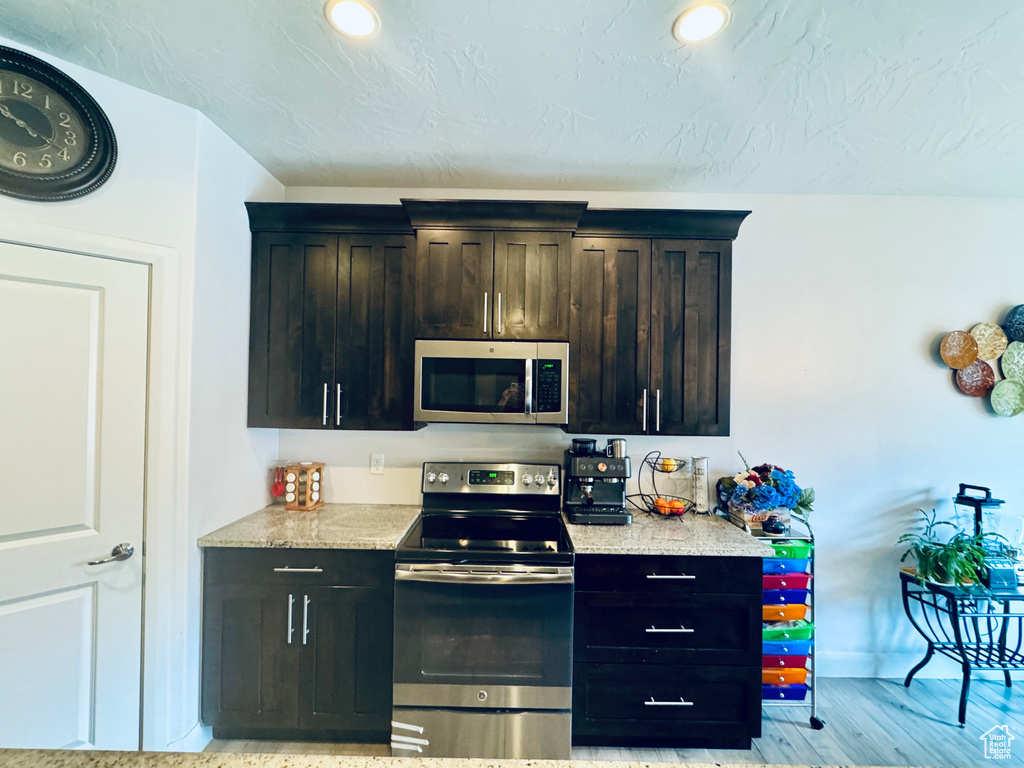 Photo 15 for MLS #2113327 at 321 W 600 North