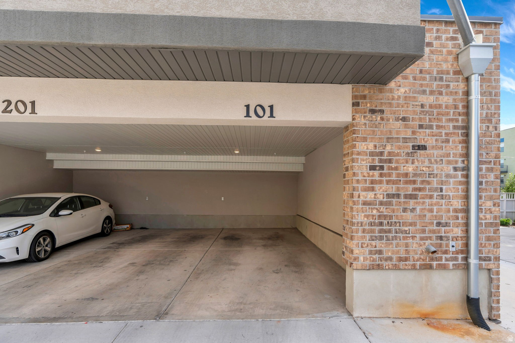 5192 W BLACK TWIG DR #D101 South Jordan, UT 84009