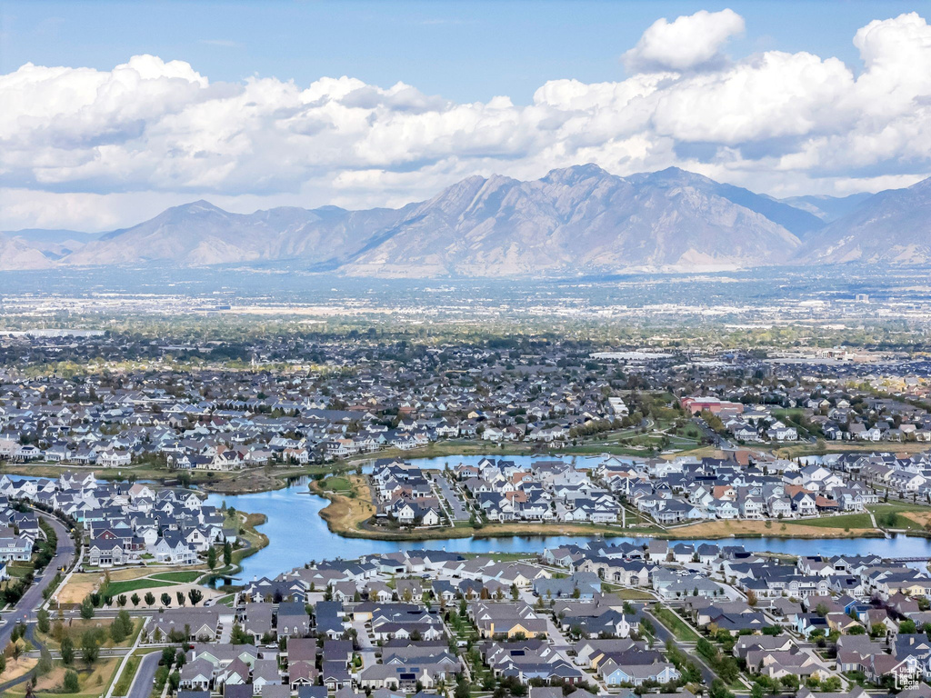 5192 W BLACK TWIG DR #101 South Jordan, UT 84009