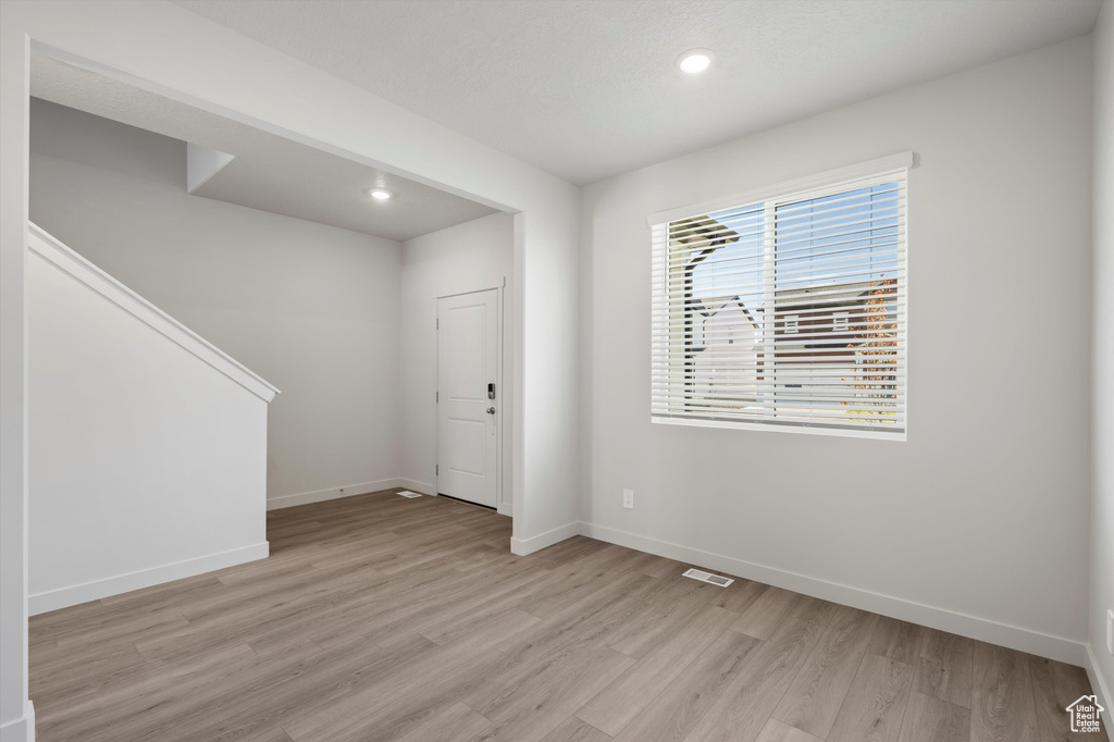Photo 6 for MLS #2113335 at 3472 N Gina St #1206