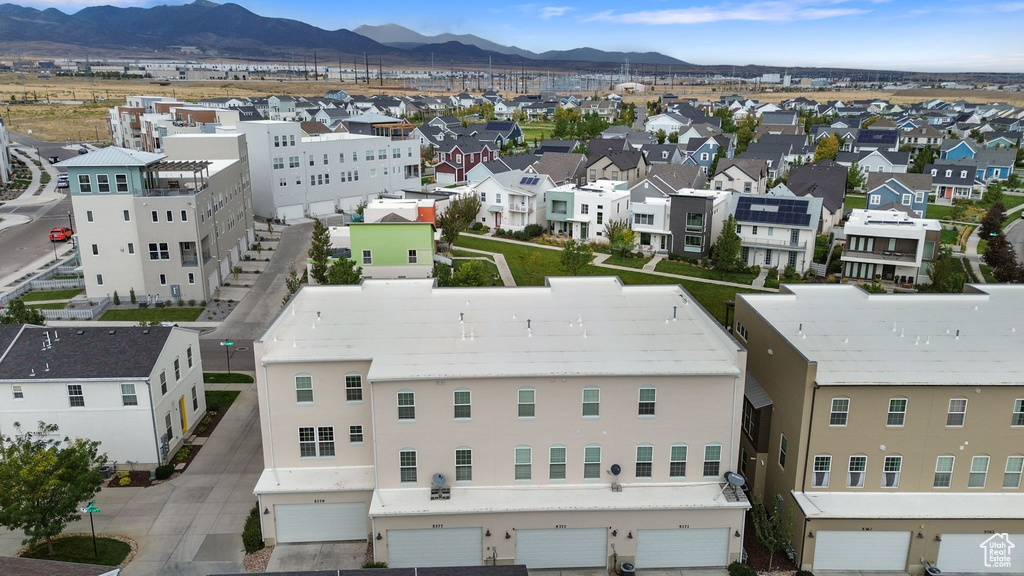 5371 W BOWSTRING WAY South Jordan, UT 84009