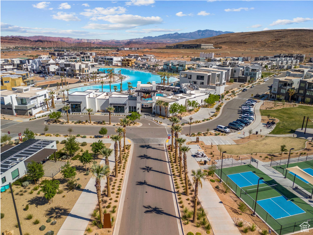 702 W JUNIPER DR St George, UT 84790