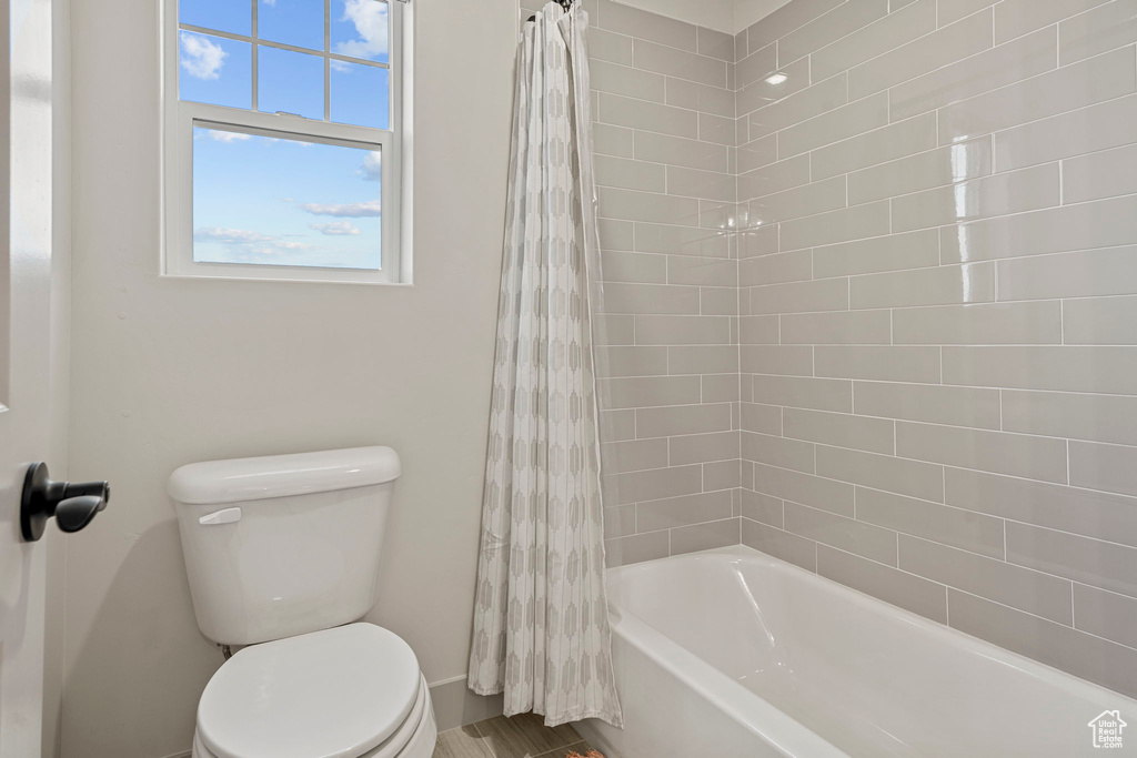 702 W JUNIPER DR St George, UT 84790