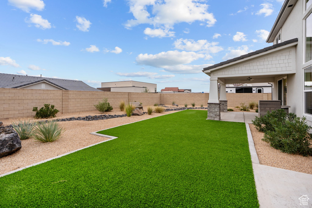 702 W JUNIPER DR St George, UT 84790