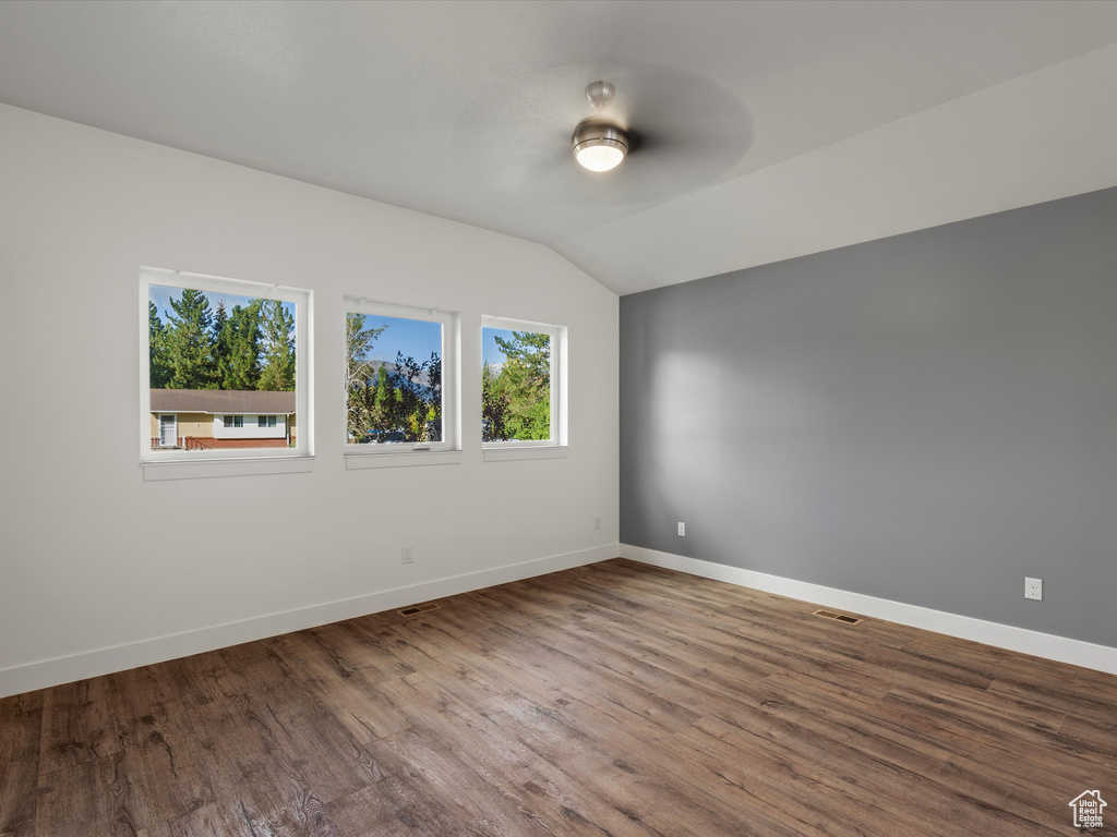 Photo 11 for MLS #2113343 at 6639 E 950 South