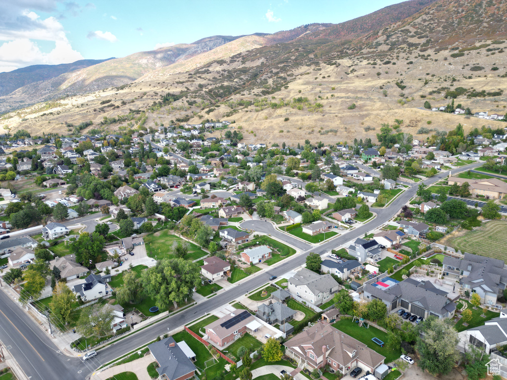 43 E 1825 N Centerville, UT 84014