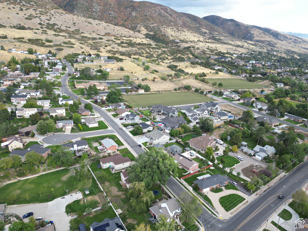 43 E 1825 N Centerville, UT 84014