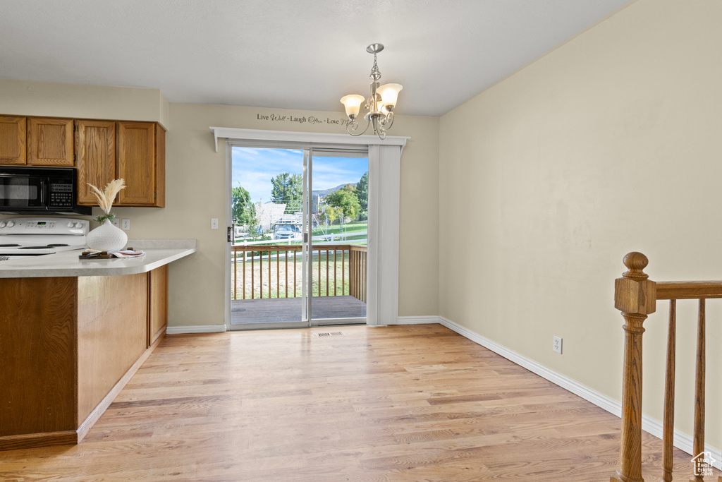 43 E 1825 N Centerville, UT 84014