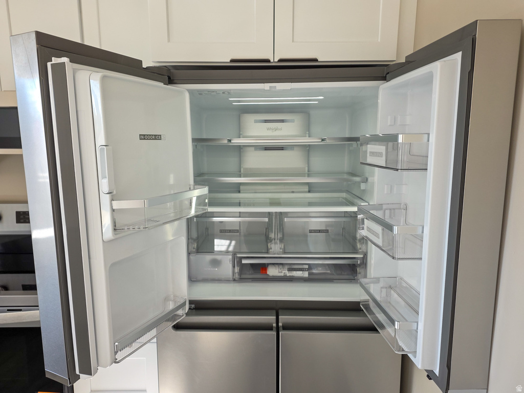 3695 W CAROLINA DR West Jordan, UT 84084