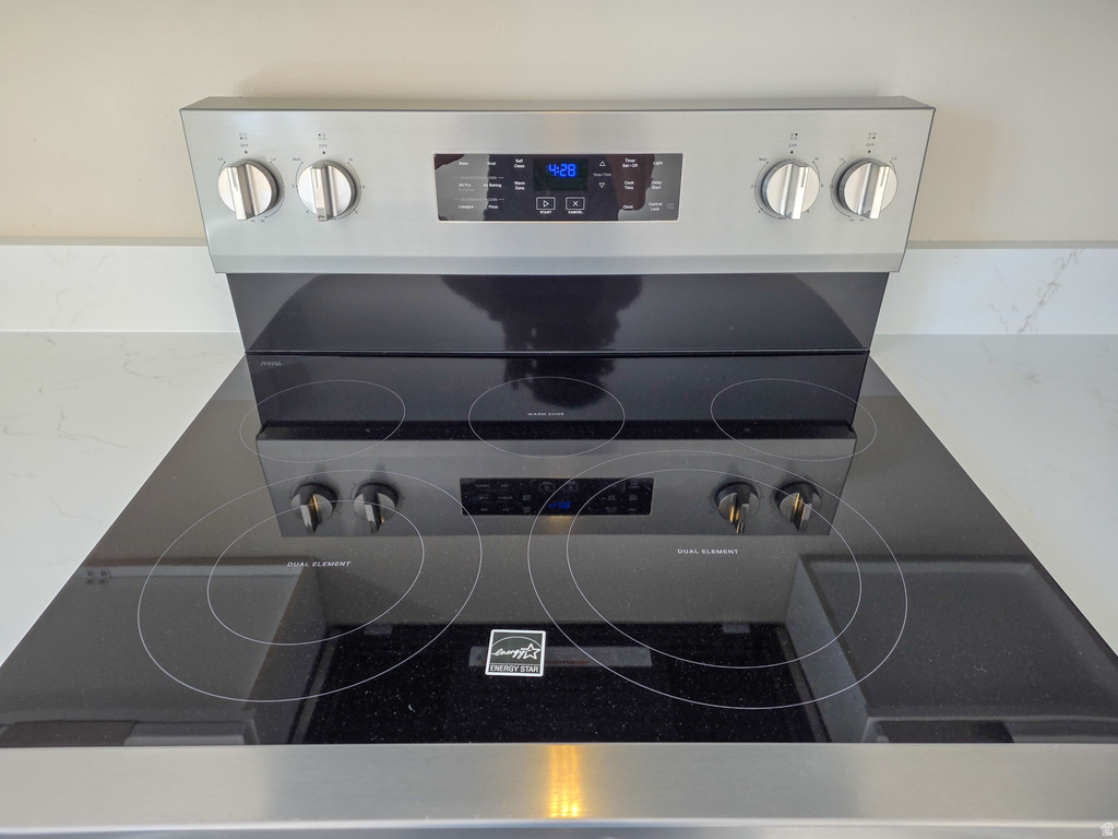 3695 W CAROLINA DR West Jordan, UT 84084