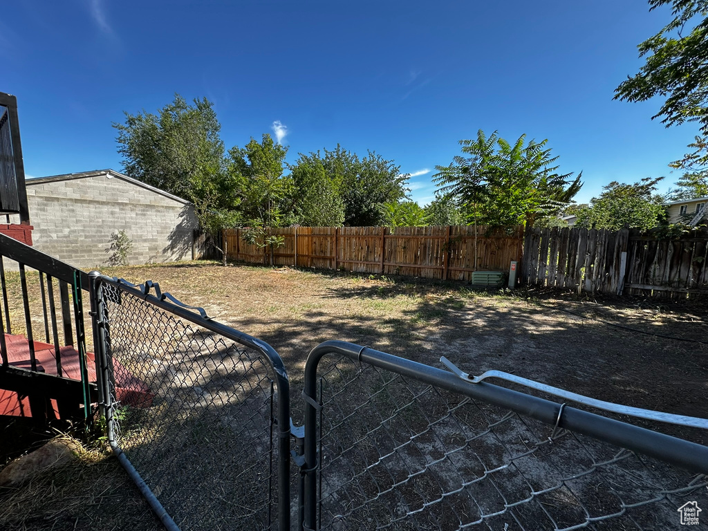 3695 W CAROLINA DR West Jordan, UT 84084