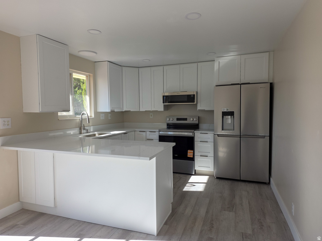 3695 W CAROLINA DR West Jordan, UT 84084