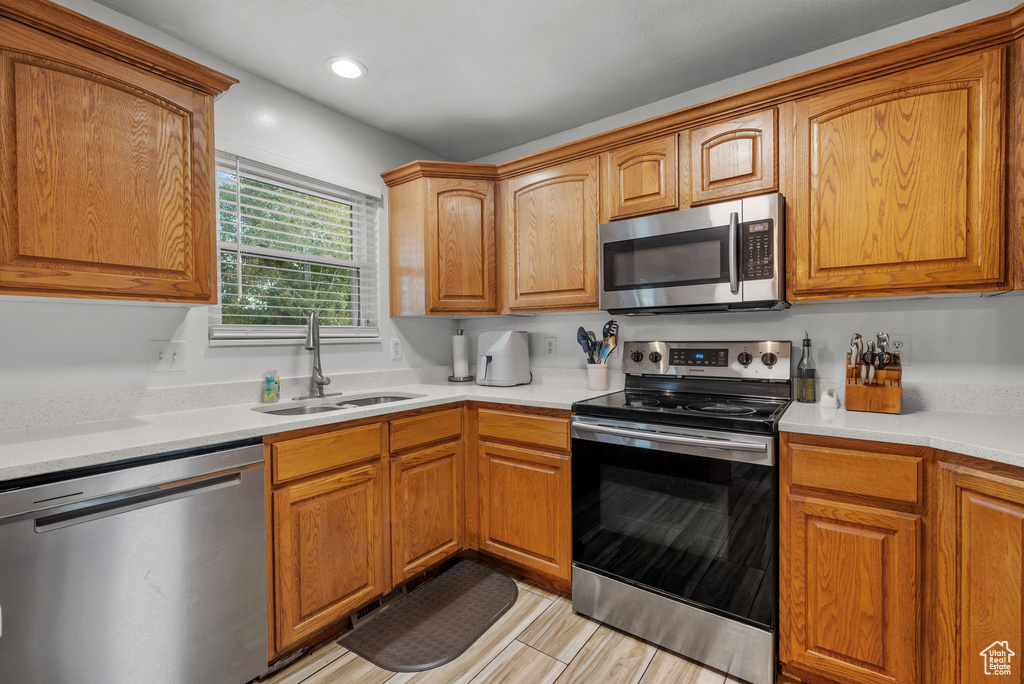 162 W 690 N Santaquin, UT 84655