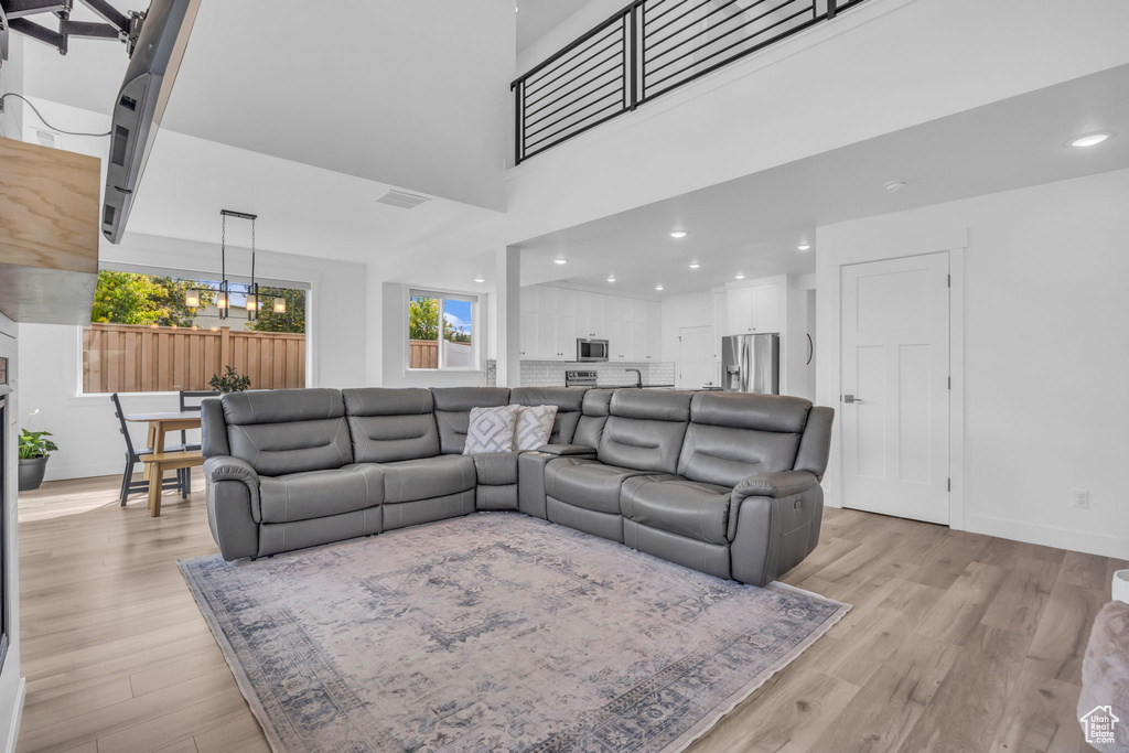 Photo 10 for MLS #2113360 at 1810 N 400 West