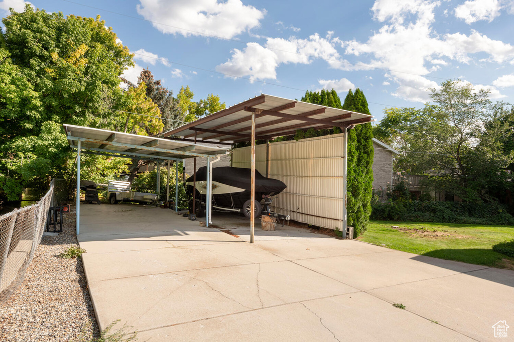 4380 S WANDER LN Holladay, UT 84124