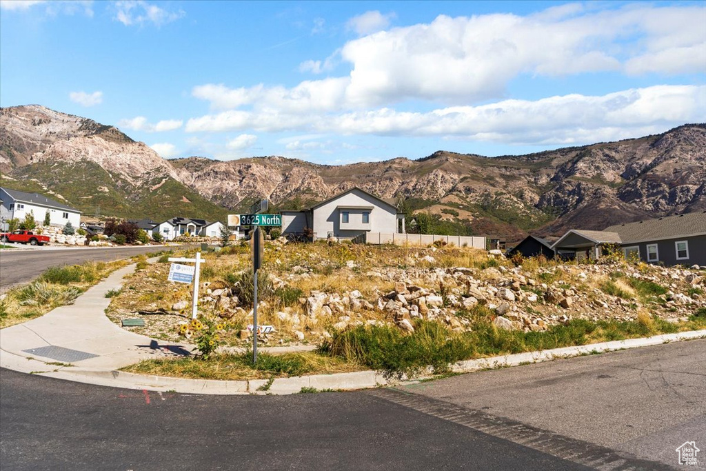 3642 N 800 E North Ogden, UT 84414