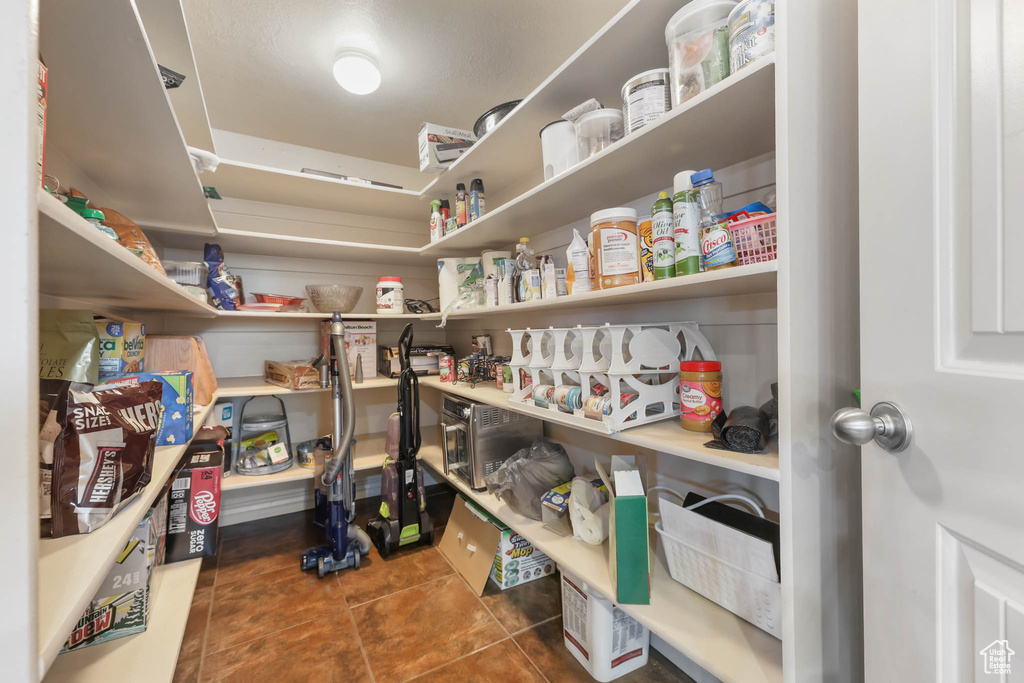 2170 W 1900 S Syracuse, UT 84075